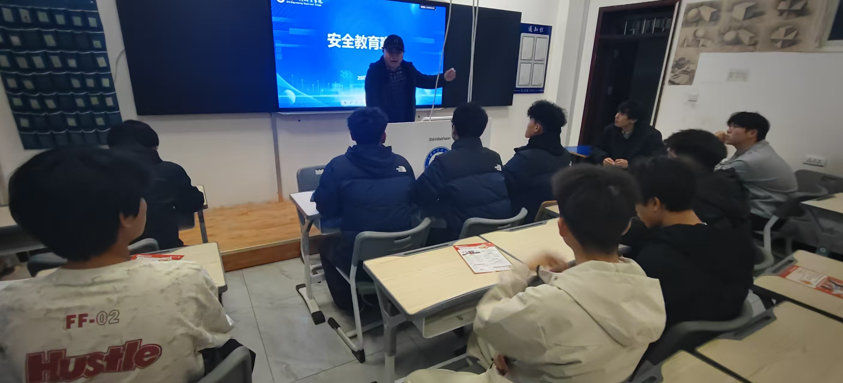 微信图片_20251126133830.jpg 微信图片_20251126133830.jpg