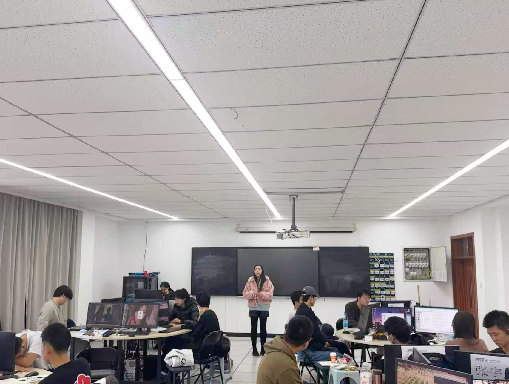 微信图片_20251126133918.jpg 微信图片_20251126133918.jpg